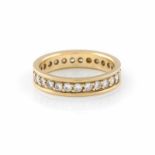 ETERNITY-RING 'WEMPE' Deutsch, 20. Jh. Gelbgold. Ringmaß ca. 54, Ges.-Gew. ca. 4,4 g. Gest. 750,