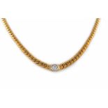 BRILLANT-COLLIER Deutsch, 20. Jh. Gelbgold. L. 48,5 cm, Ges.-Gew. ca. 31,4 g. Gest. 585. Elegante