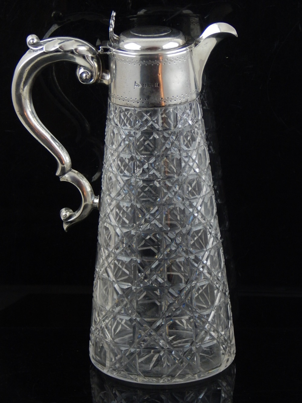 An Edwardian silver mounted cut glass claret jug with scroll handle, Birmingham 1905, by Walker & - Image 3 of 6