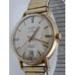 A gentleman's 9ct gold Rotary automatic wristwatch, 21 jewel movement, the silvered dial with