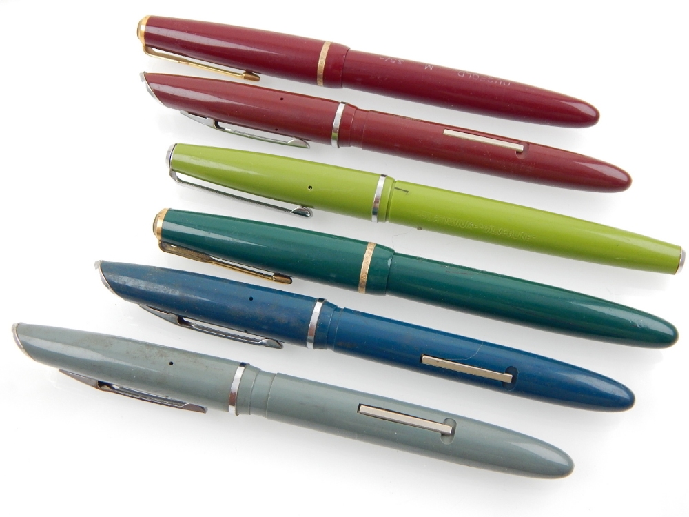 Seven fountain Parker pens