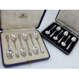 A mid 20th century cased set of six silver tea spoons, Mappin and Webb Sheffield,