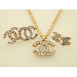 A suite of Chanel style 9ct yellow gold jewellery,