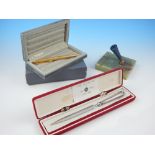 Gold plated Parker pencil with original packaging,