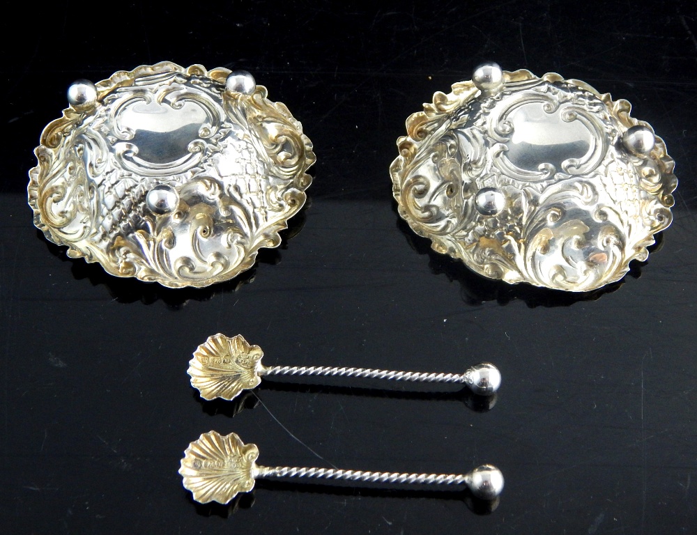 Pair of hallmarked silver gilt Rococo repousse decorated salts together with spoons, - Image 2 of 3