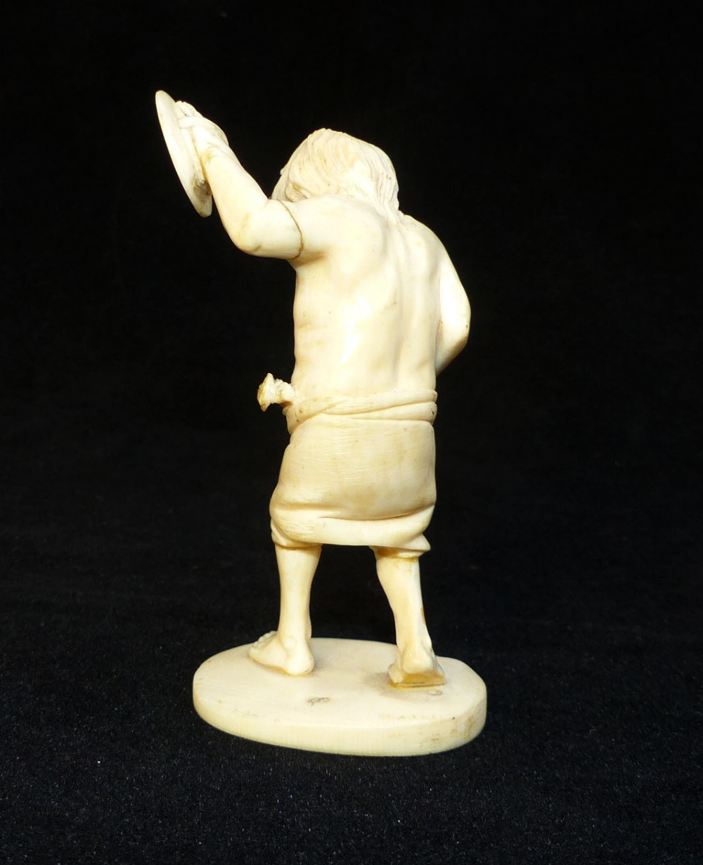 Carved antique ivory figure of a venerable cymbal player, - Image 4 of 5