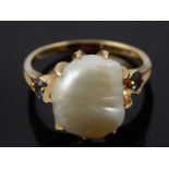 14ct yellow gold blister pearl ring with aquamarines to shoulders