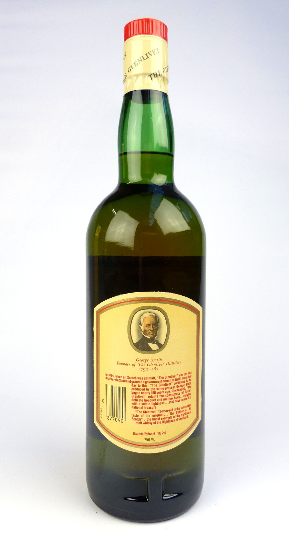 The Glenlivet single malt whisky, twelve year old, - Image 8 of 12