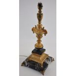 A Regency-style cast brass table lamp on square marble base with lion's paw feet, H.