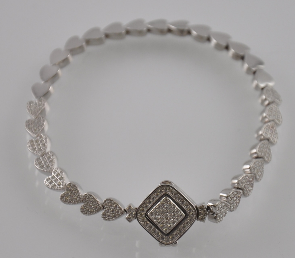 A silver and cubic zirconia bracelet