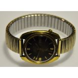 A gentleman's vintage Bulova Accutron gold plated and stainless steel wristwatch circa 1977,