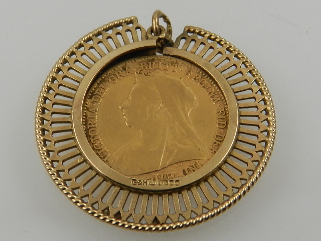 A Queen Victoria gold half sovereign, 1895,