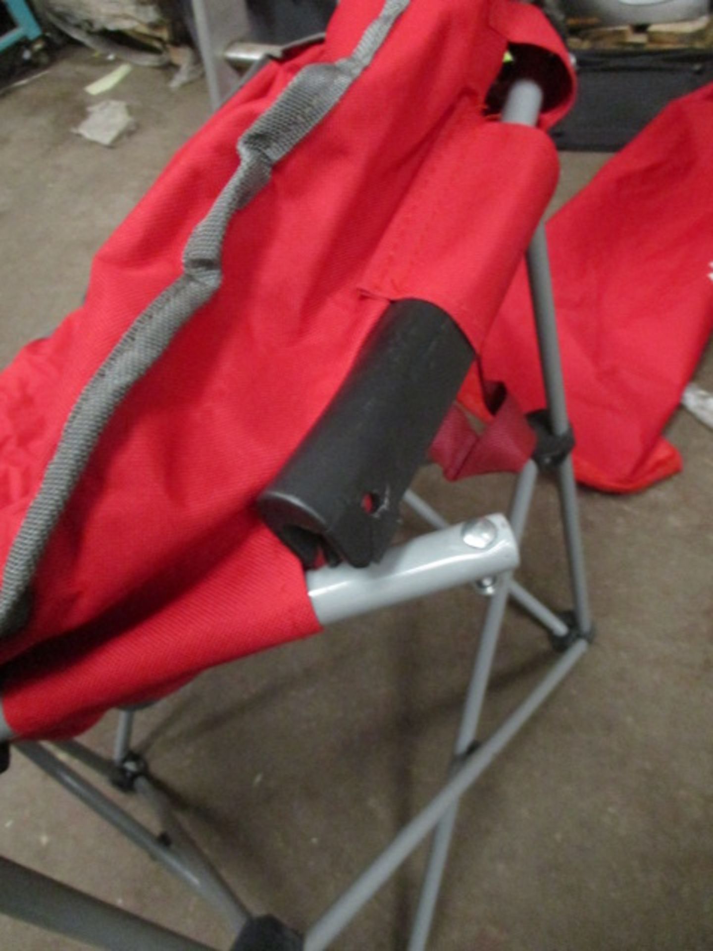 Eurohike DLX Moon Chair With Carry Bag - Image 2 of 3