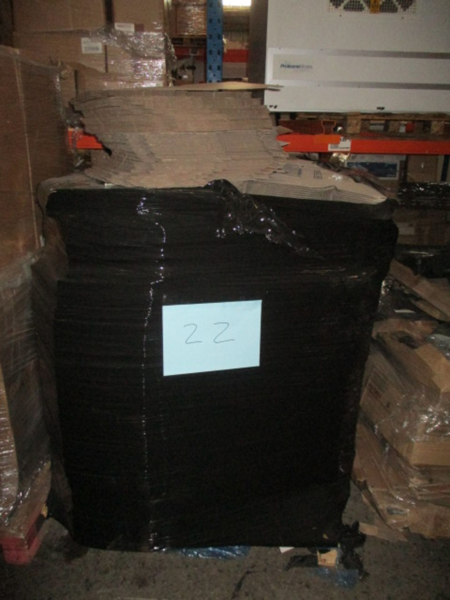 1 x Large Pallet of Mixed Size Cardboard Boxes/Postage Sleeves