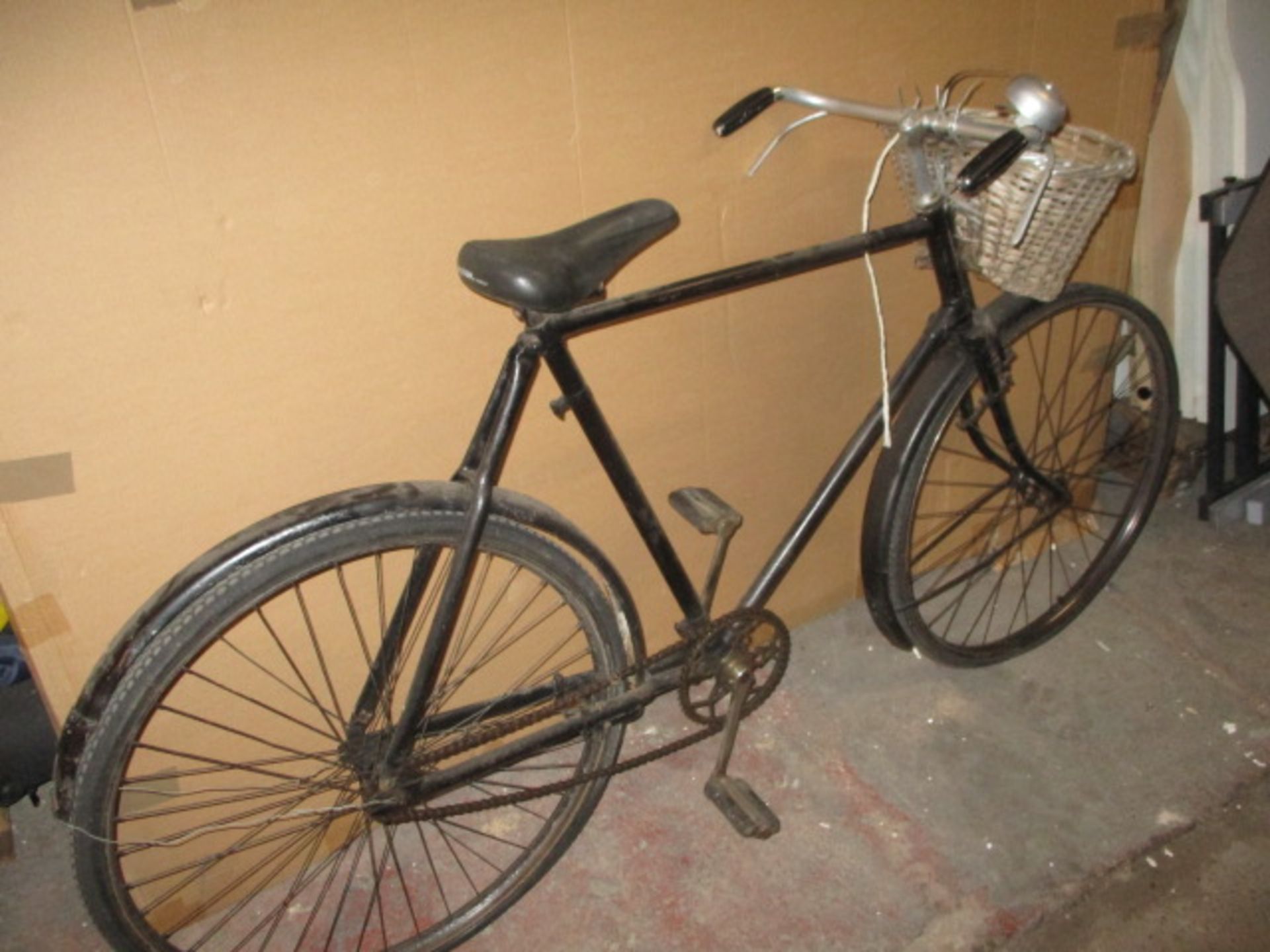 Vintage Bike - Ideal for Display or Restoration - Image 3 of 3