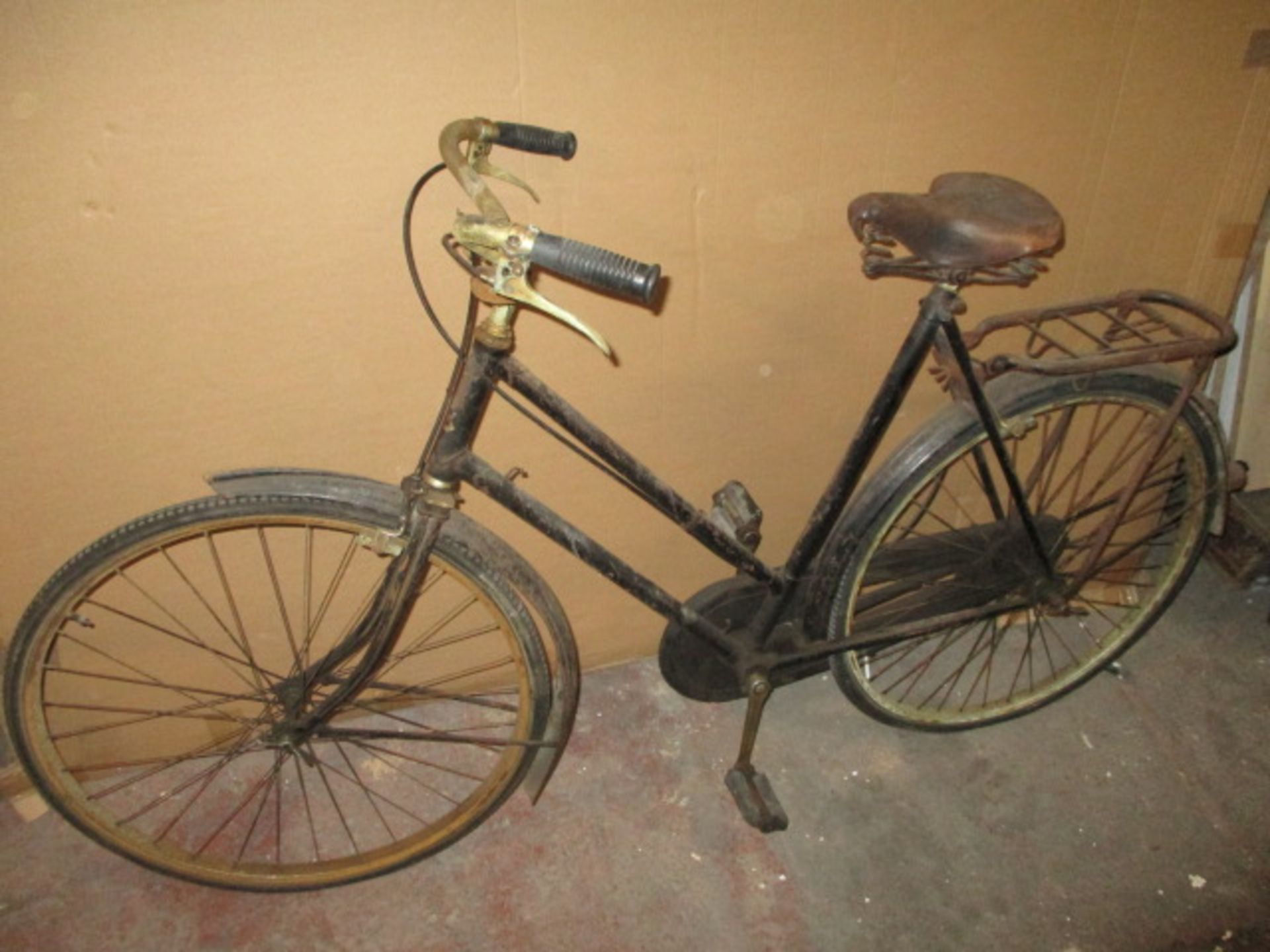 Vintage Bike - Ideal for Display or Restoration