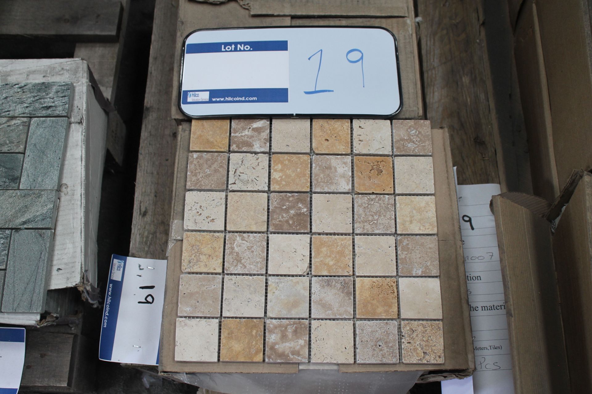 Description: Mosaic Mixed Travertine 4.8x4.8- 30.5x30.5x1, Quantity: 20, Quantity in m2: 1. - Image 2 of 2