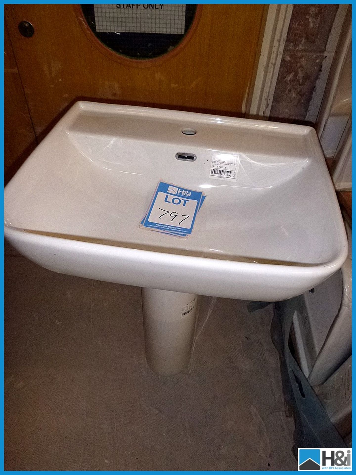 600mm x 500mm Vitra Basin & Pedestal RRP £98 Appraisal: Viewing Essential Serial No: NA Location: