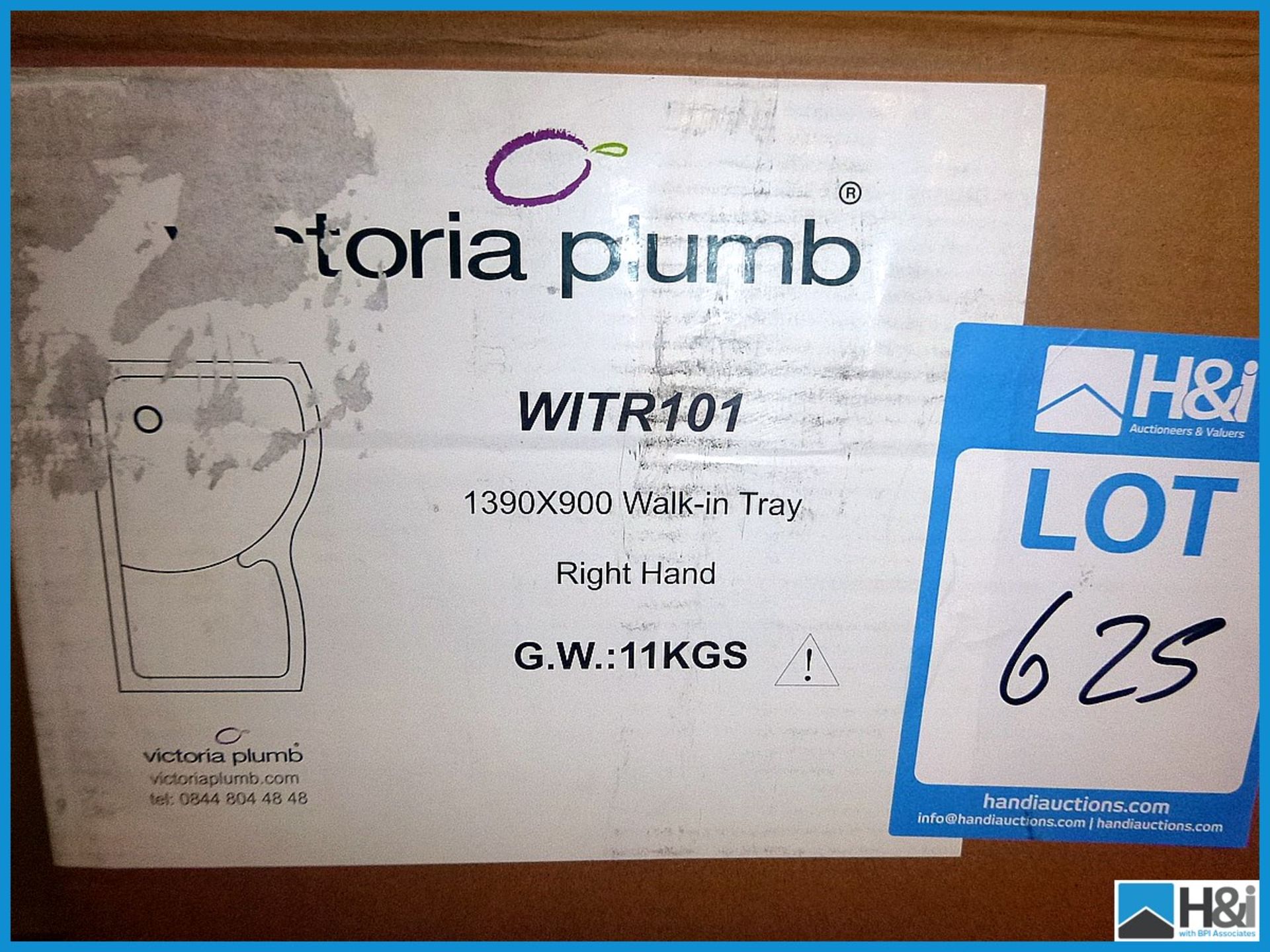 Victoria Plumb 1390mm x 900mm Right Hand Walk In Shower Tray RRP £120 Appraisal: Viewing Essential