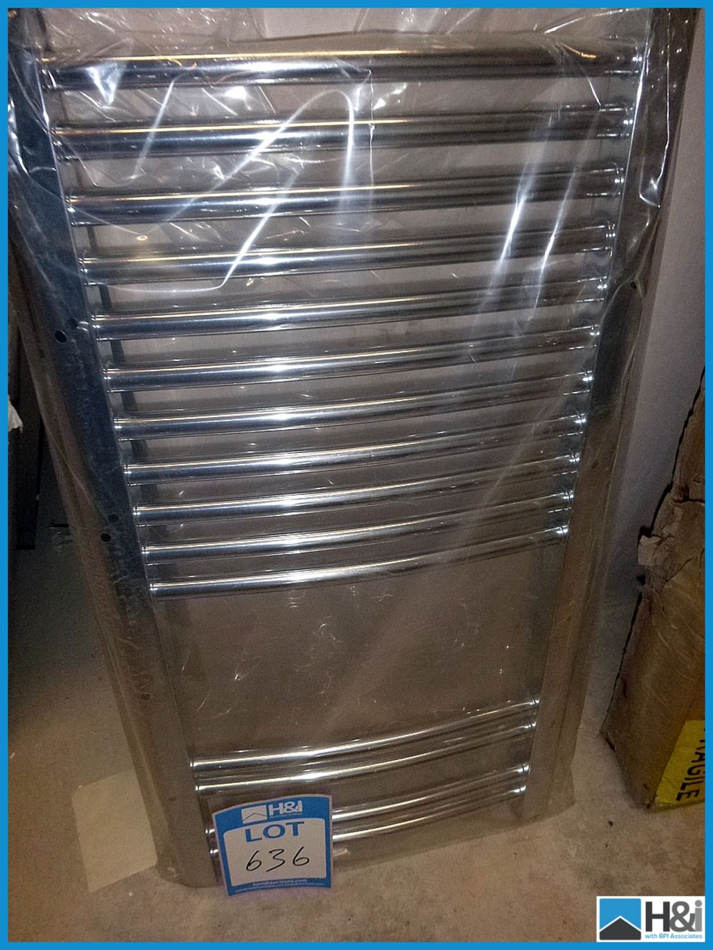 750mm x 400mm Chrome Towel Rail,(New In Packaging) RRP £110 Appraisal: Viewing Essential Serial