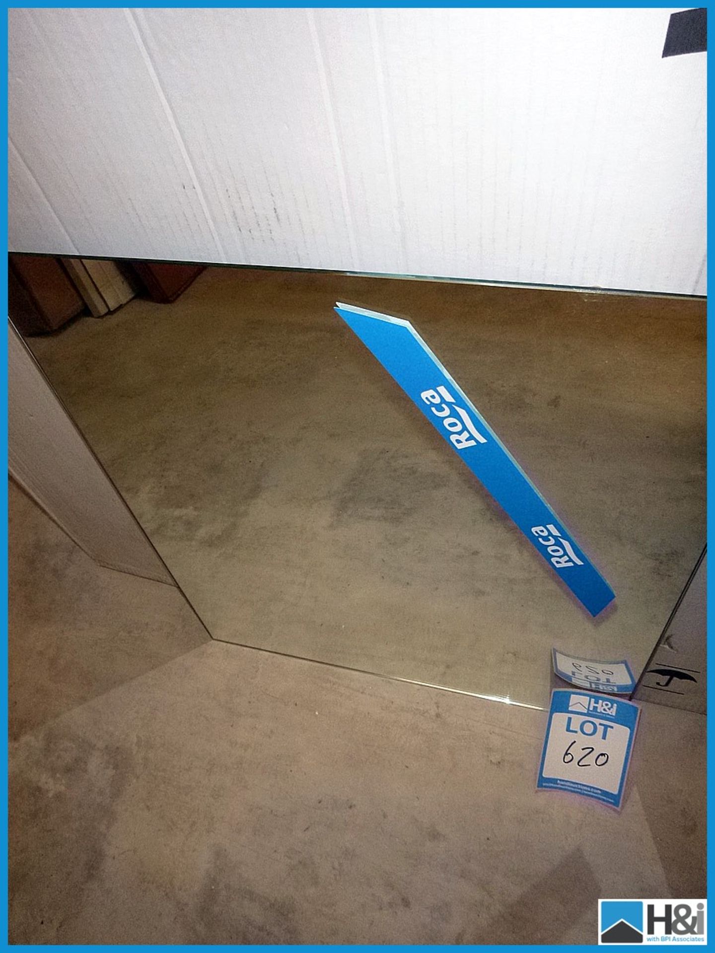 Roca Kalahari 700mm x 600mm Mirror RRP £180 Appraisal: Viewing Essential Serial No: NA Location: The