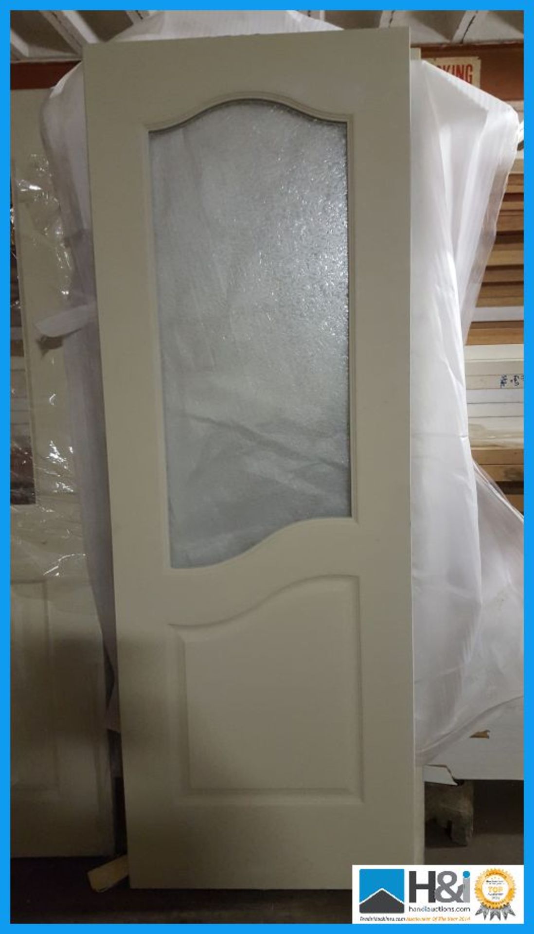 Roma Glazed (tempered glass) interior door. Size: 2040 x 726 mm. RRP £79.99. Appraisal: Viewing
