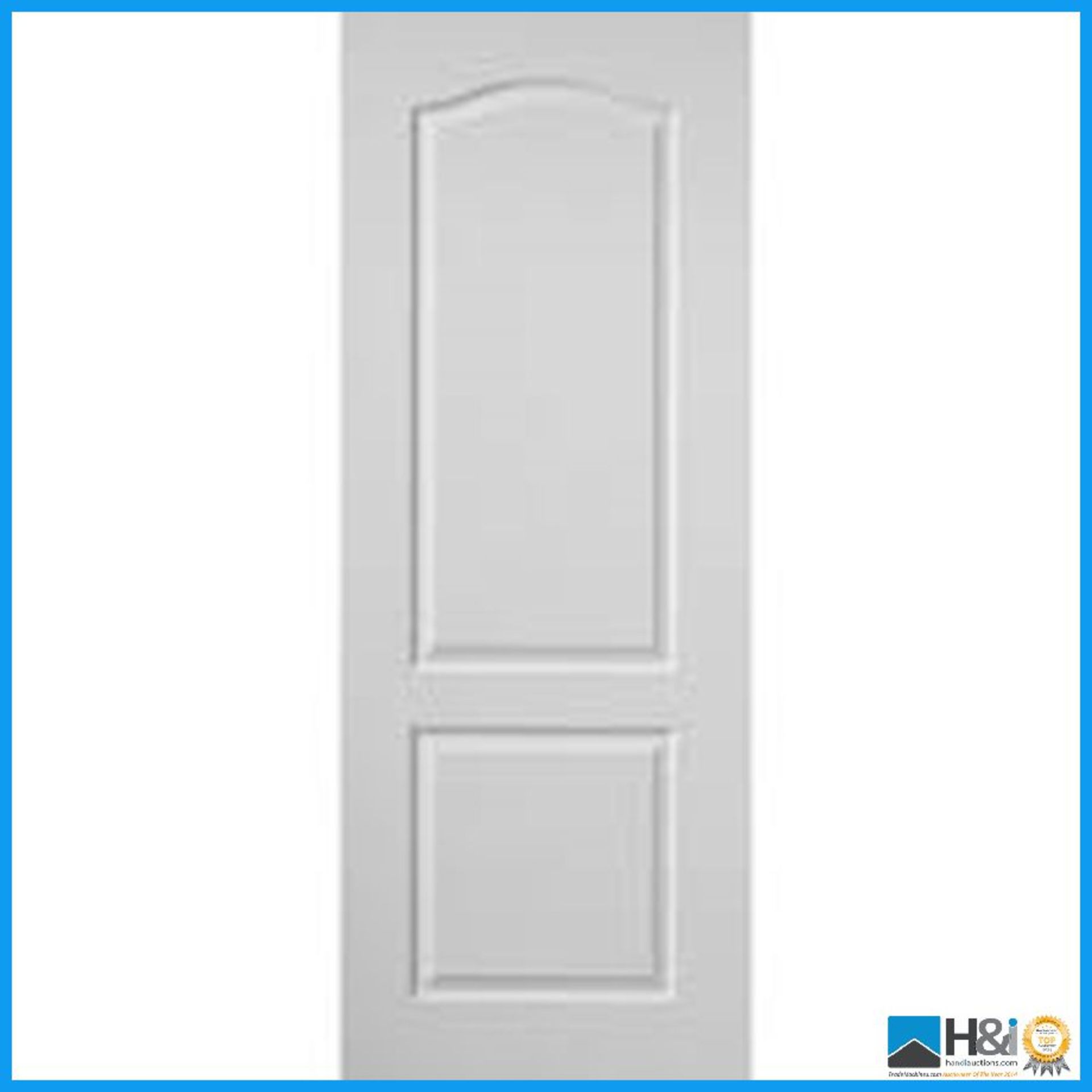 Classy interior door. Size: 2040 x 726 mm. RRP £39.99. Appraisal: Viewing Essential Serial No: N/A