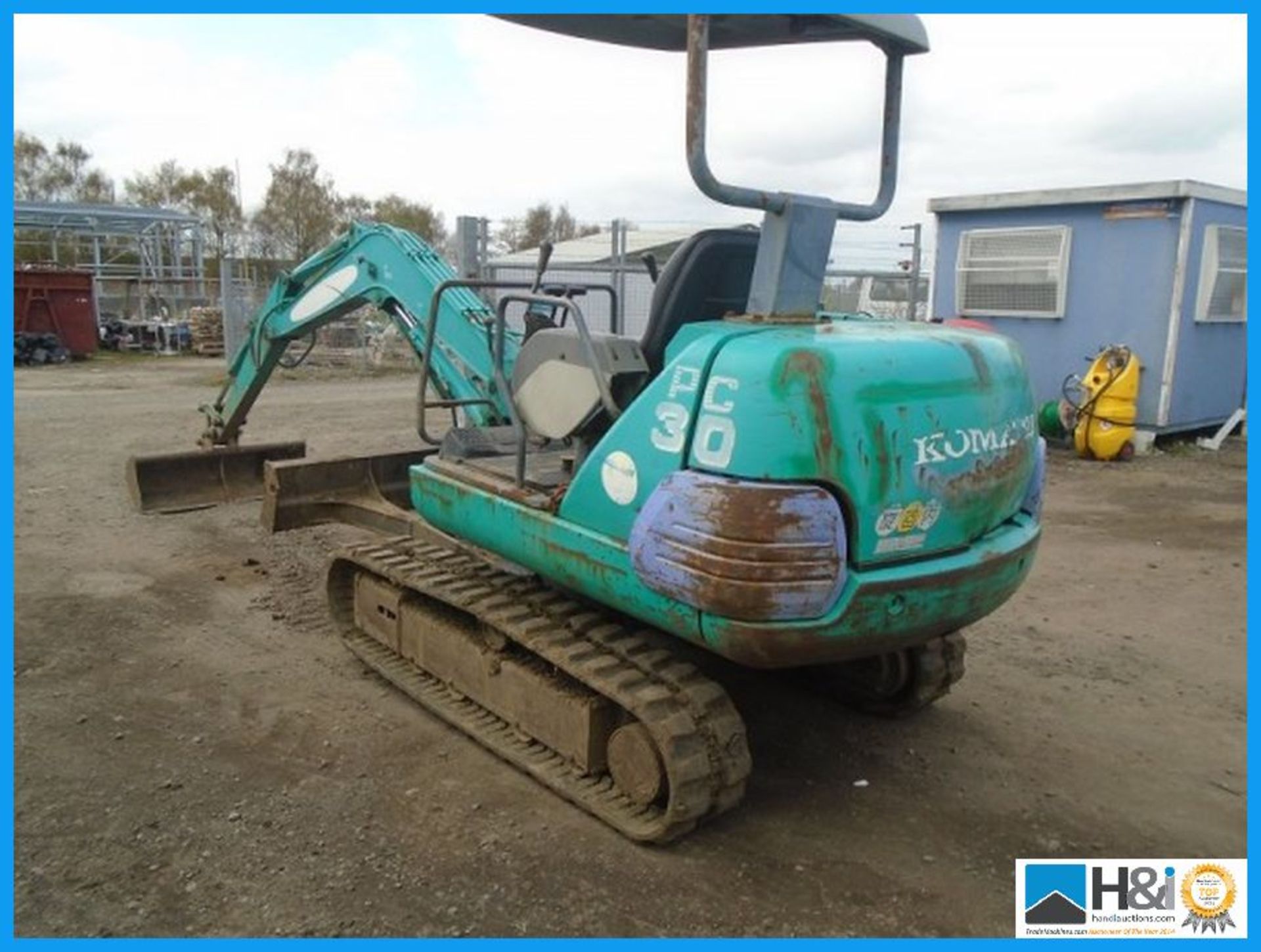 komatsu pc30, 1990 in year , 5104 hours , very good condition , long reach arm Appraisal: Viewing
