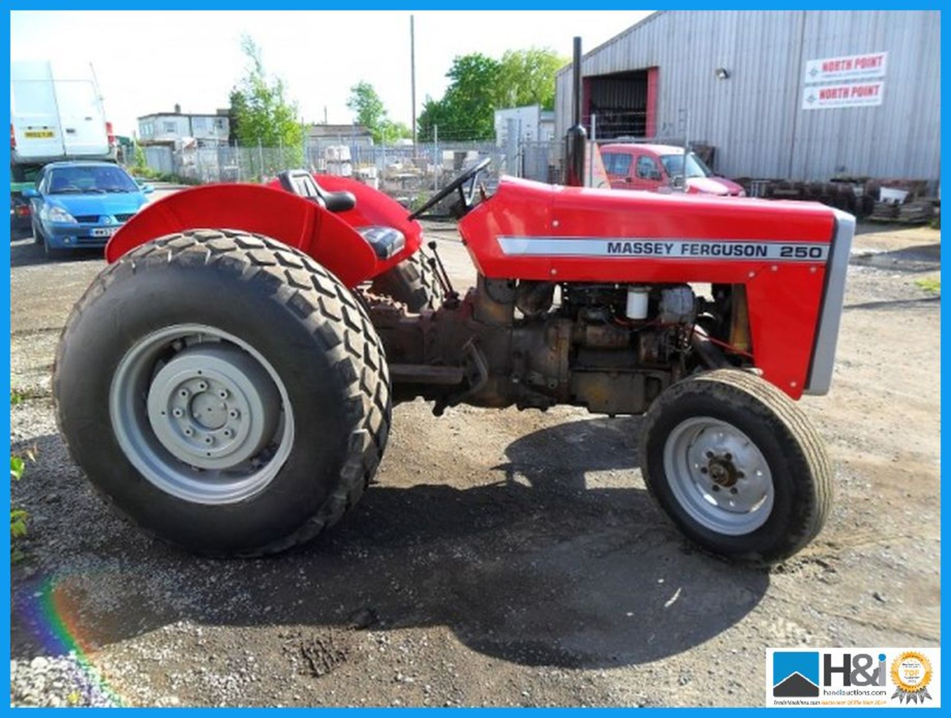 MASSSEY FERGUSON 250 DIESEL TRACTOR, VERY GOOD RESTORED MACHINE, MANUAL, FITTED WITH GRASS TYRES,