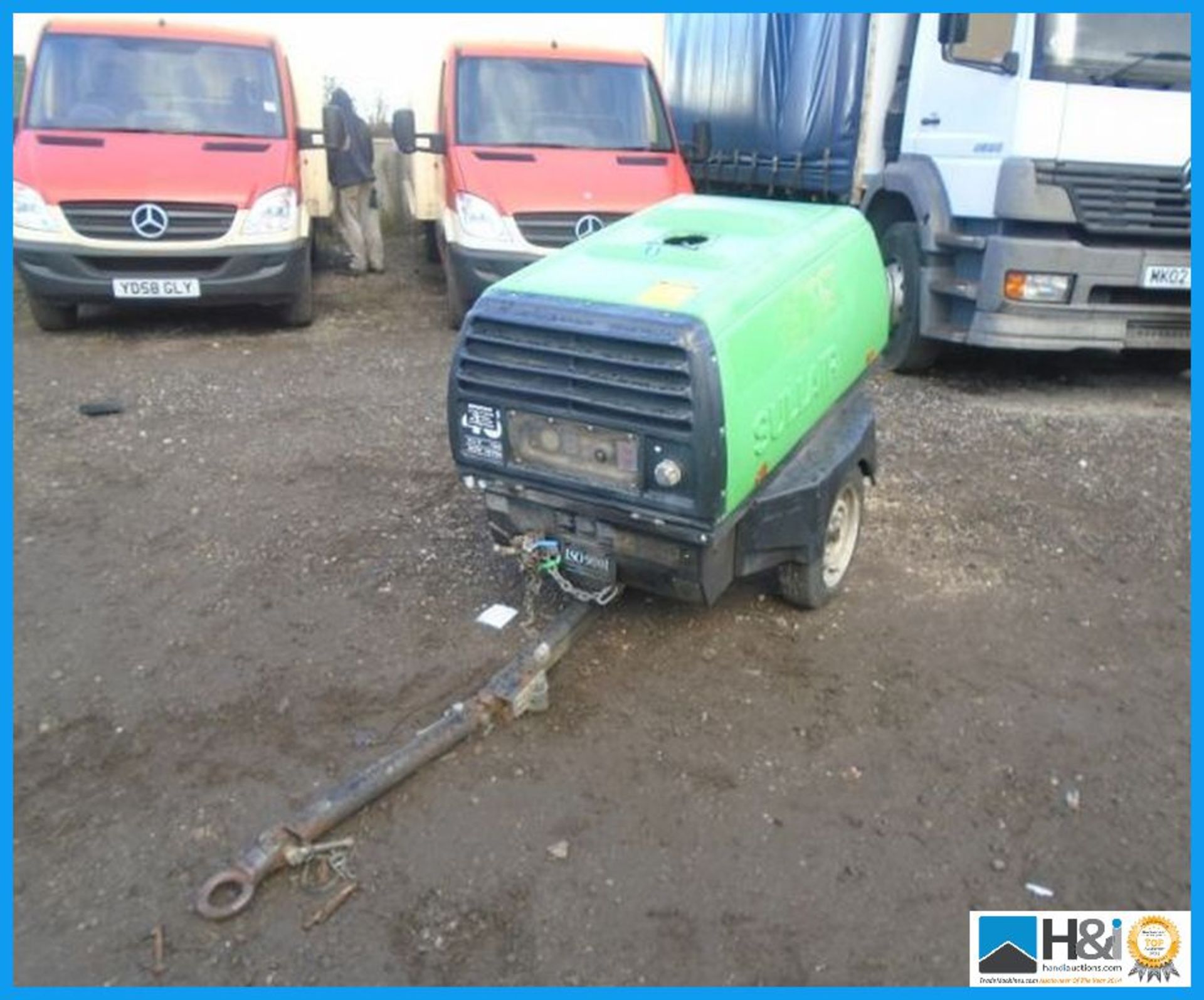 SULLAIR 176 CFM FAST TOW COMPRESSOR , 2004 IN YEAR , 559 HOURS , KEY START Appraisal: Viewing