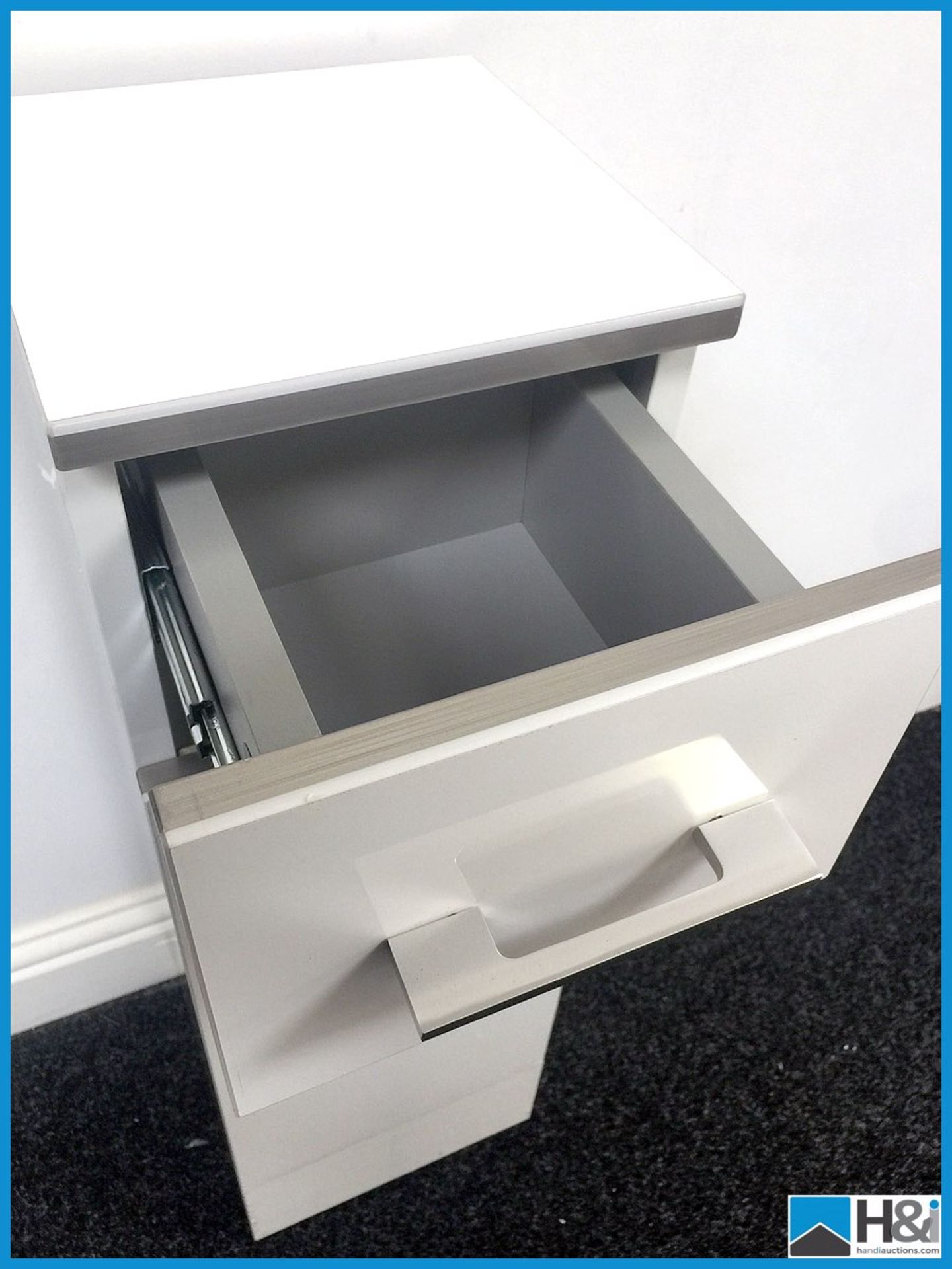 250mm wide drawer and storage bathroom unit in gloss white with grey silver trim matching previous 5 - Image 3 of 4