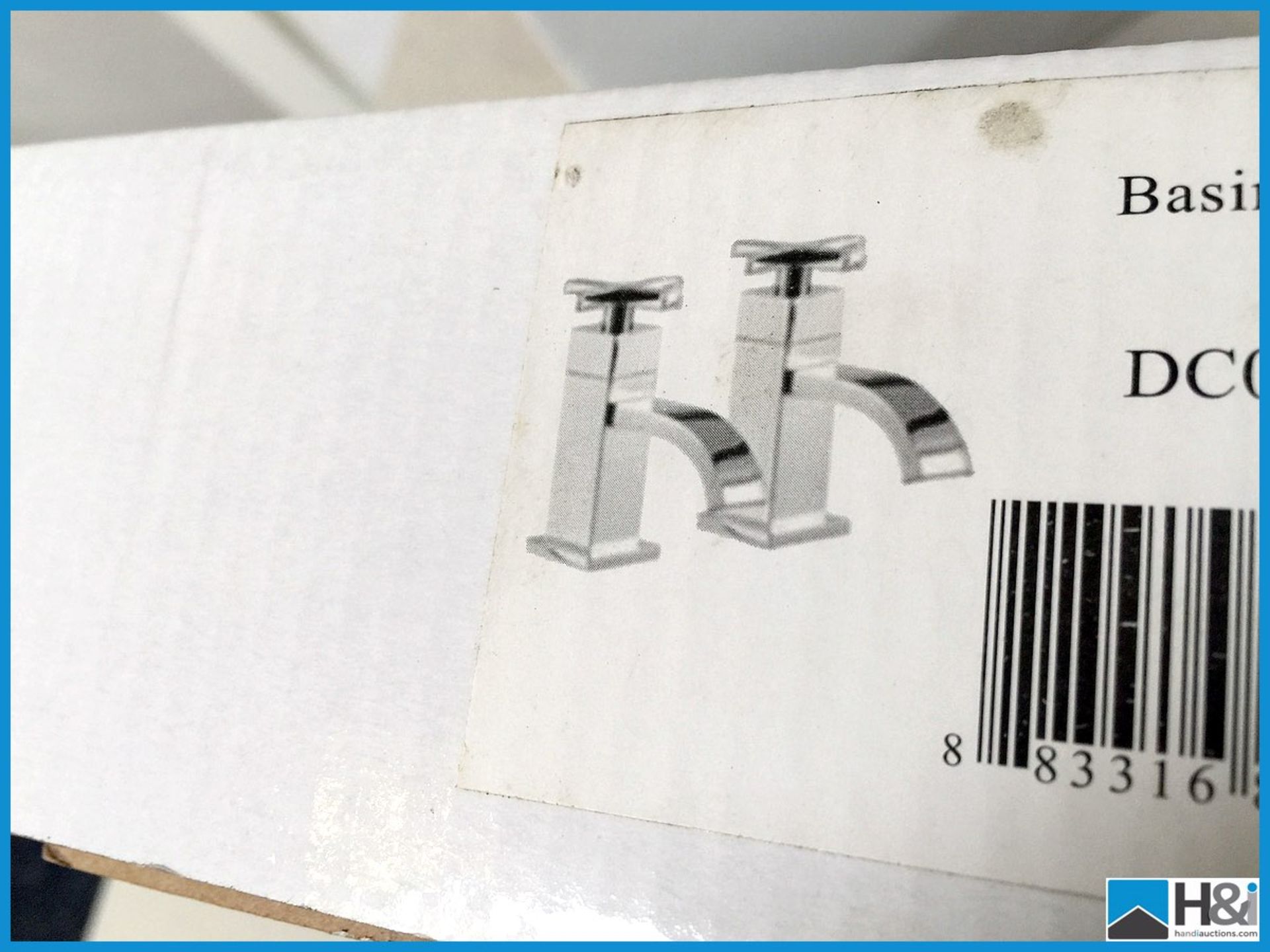 Pair of Beautiful Phoenix basin mixer taps with contemporary cross head design brand new in box - Image 5 of 5