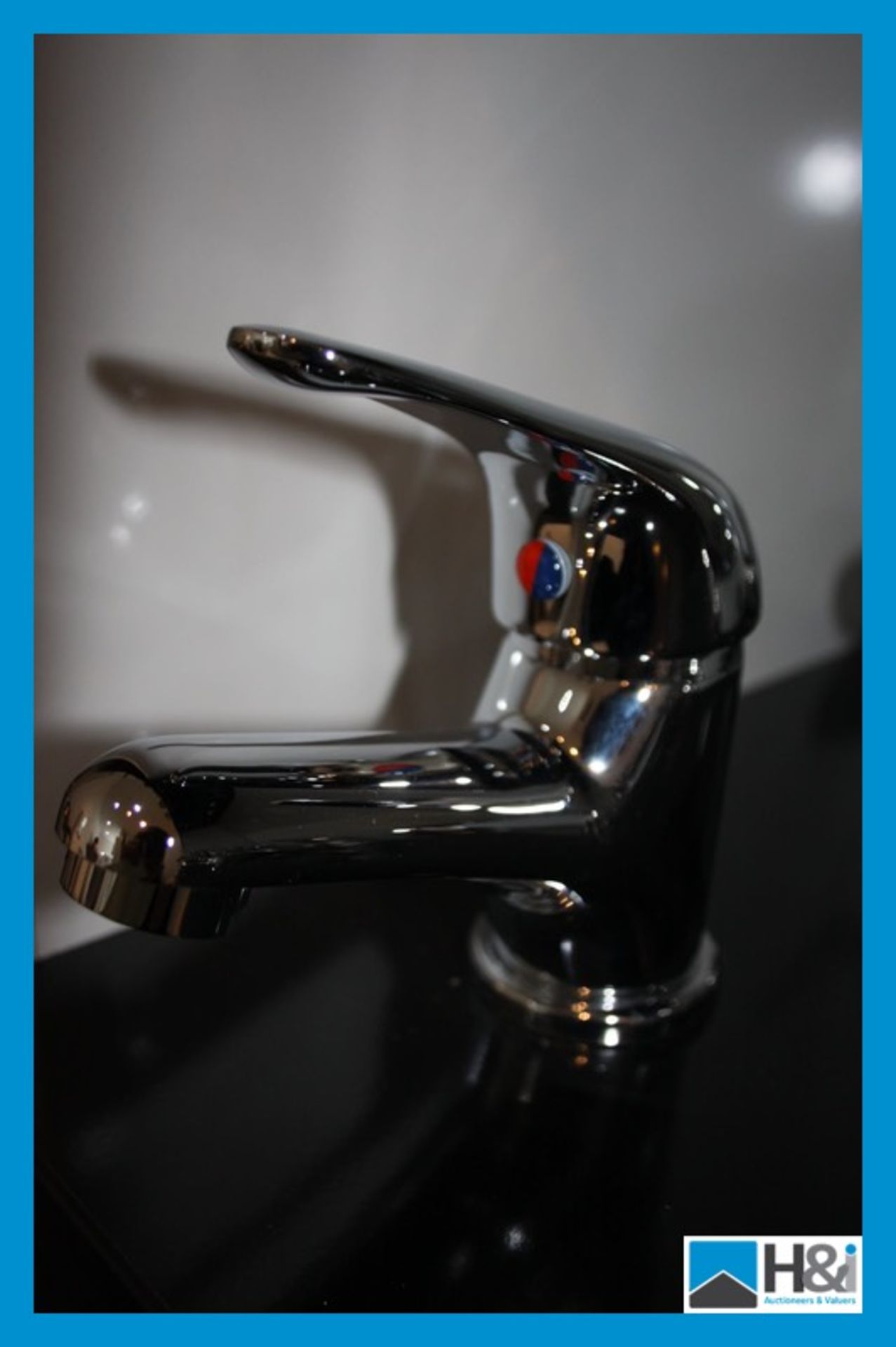 Ex-Display Single Lever Basin Mixer in Polished Chrome. RRP £199. Appraisal: Viewing Essential - Image 4 of 5