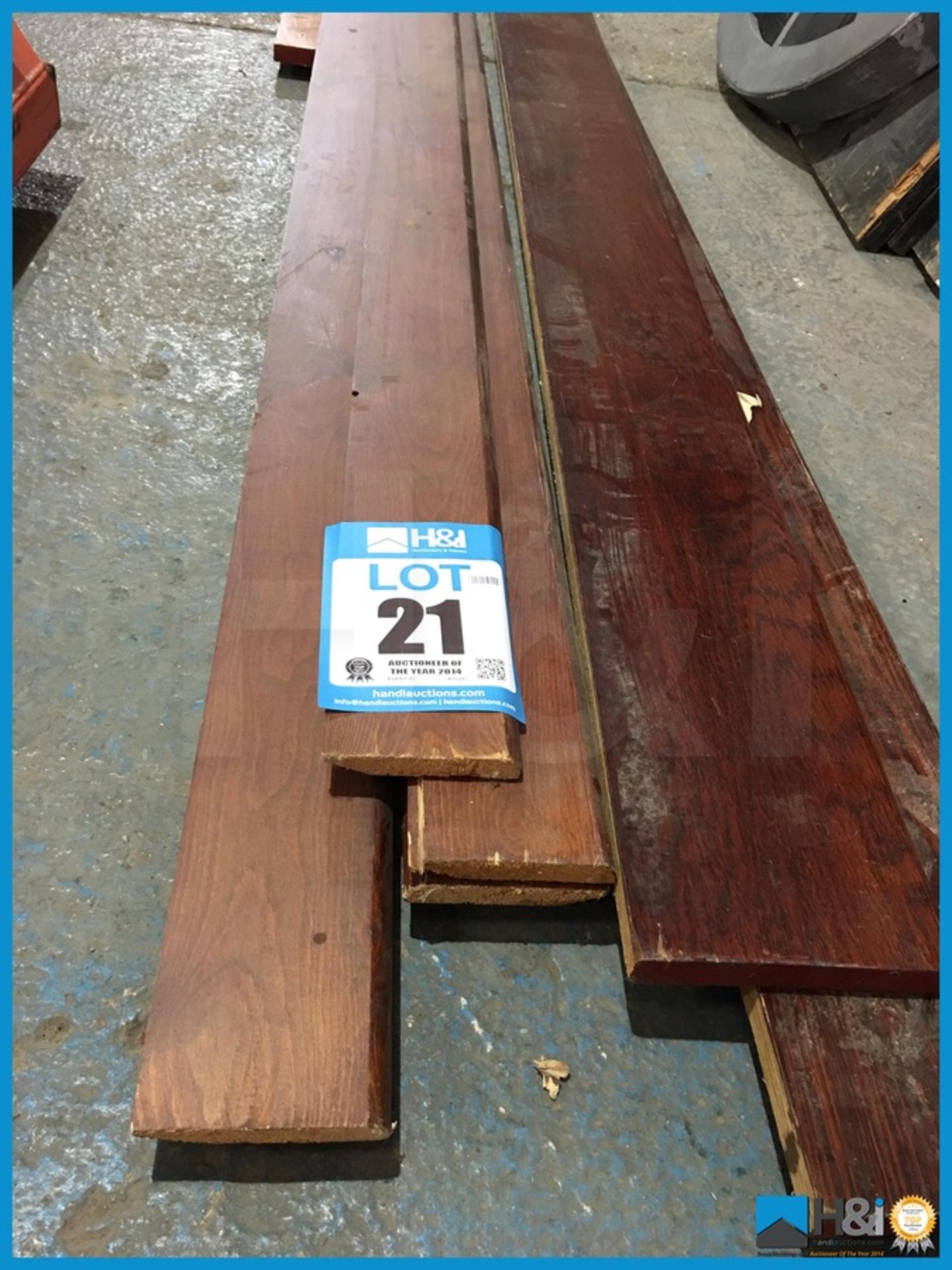 Quantity of oak and pine stained skirting boards. Various lengths, longest approx 4m Appraisal: