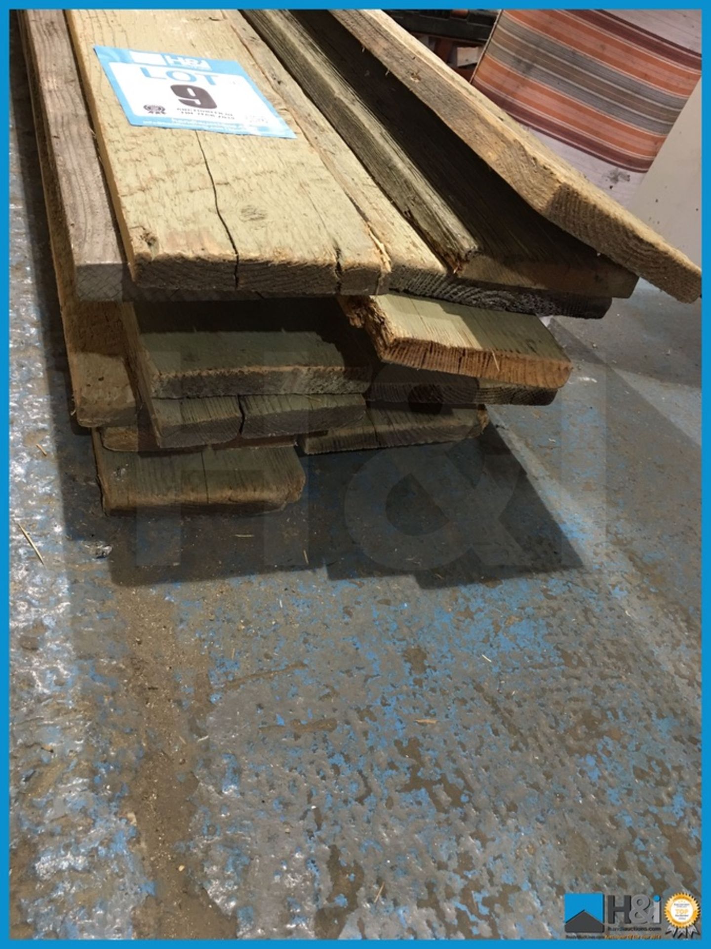 Good quantity of assorted lengths of reclaimed pine boards approx 3/4 in thick Appraisal: Viewing - Image 2 of 4