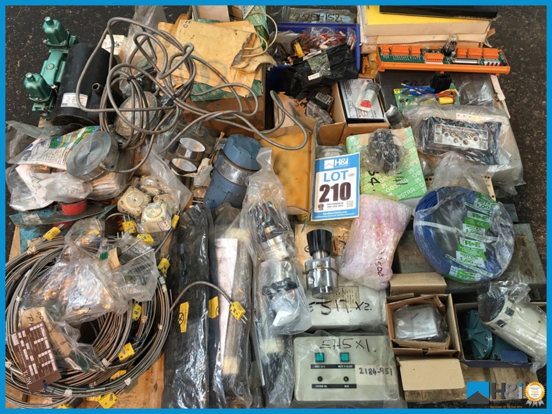 Large lot of electrical and mecanical parts. Appraisal: Viewing Essential Serial No: NA Location: St