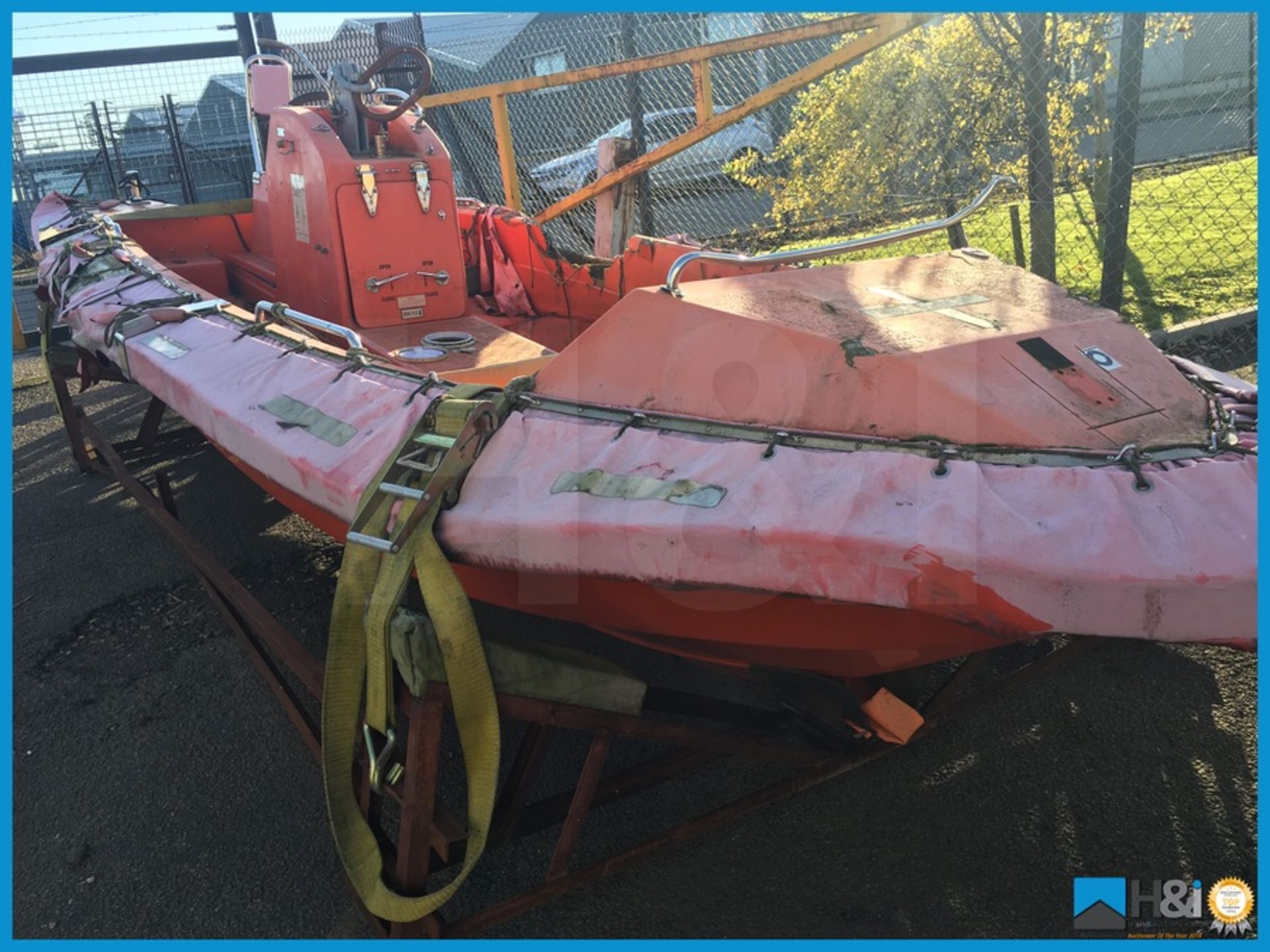 FRP FADT rescue boat 6.10m long. 1671kg. Type GJ6.10. 8 x person, has body damage to side top edge