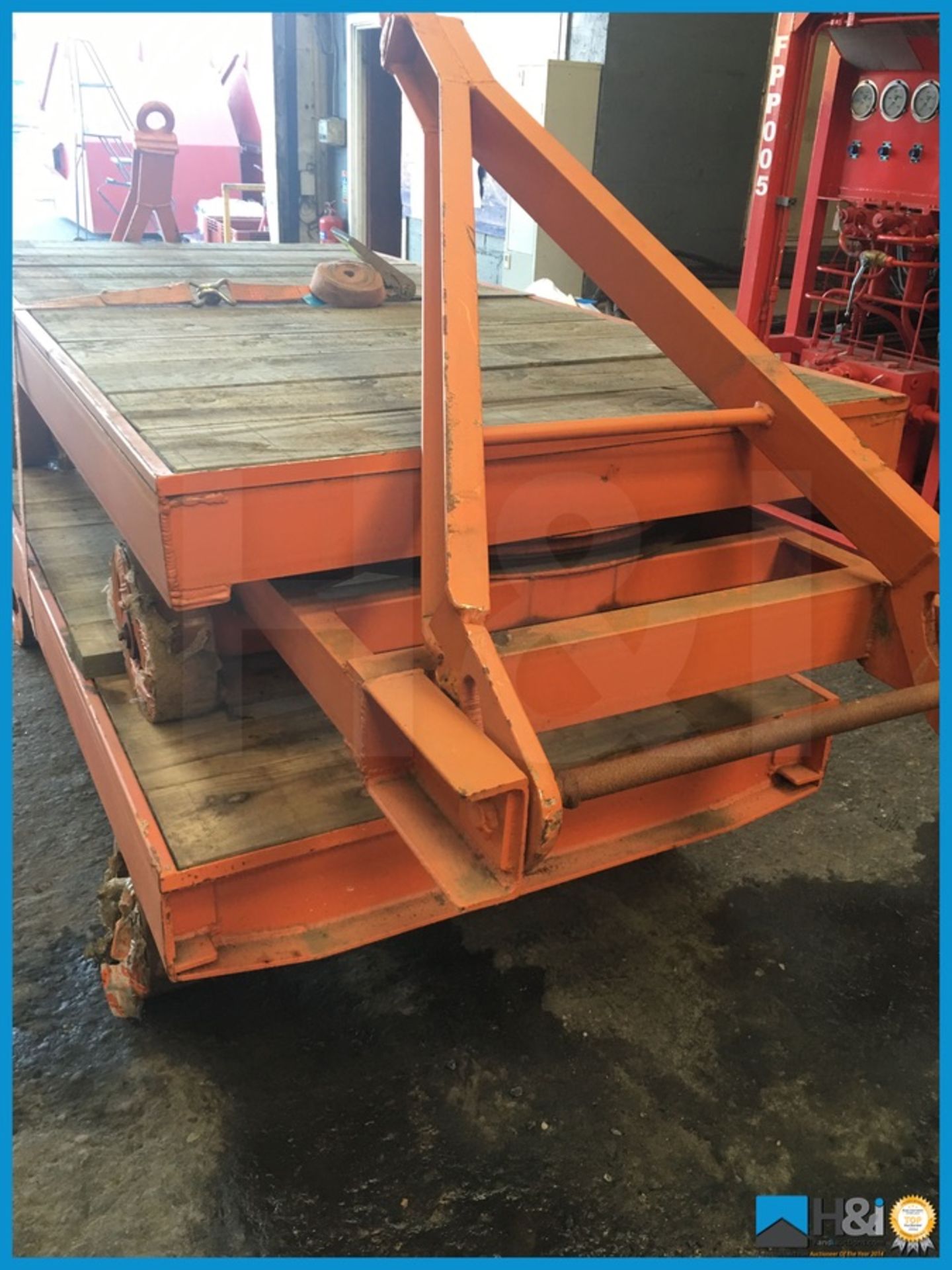 Unused wheeled trolley bogey with steerable axle and urethane wheels. Timber decked, 10 tonne - Image 6 of 6