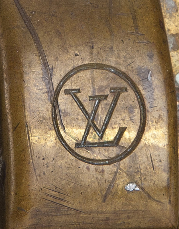 Louis Vuitton, valise rigide Alzer 70 en toile enduite monogrammée et cuir naturel, avenue Marceau - Image 3 of 3