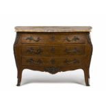 Commode de style Louis XV, XXe s., en placage ...