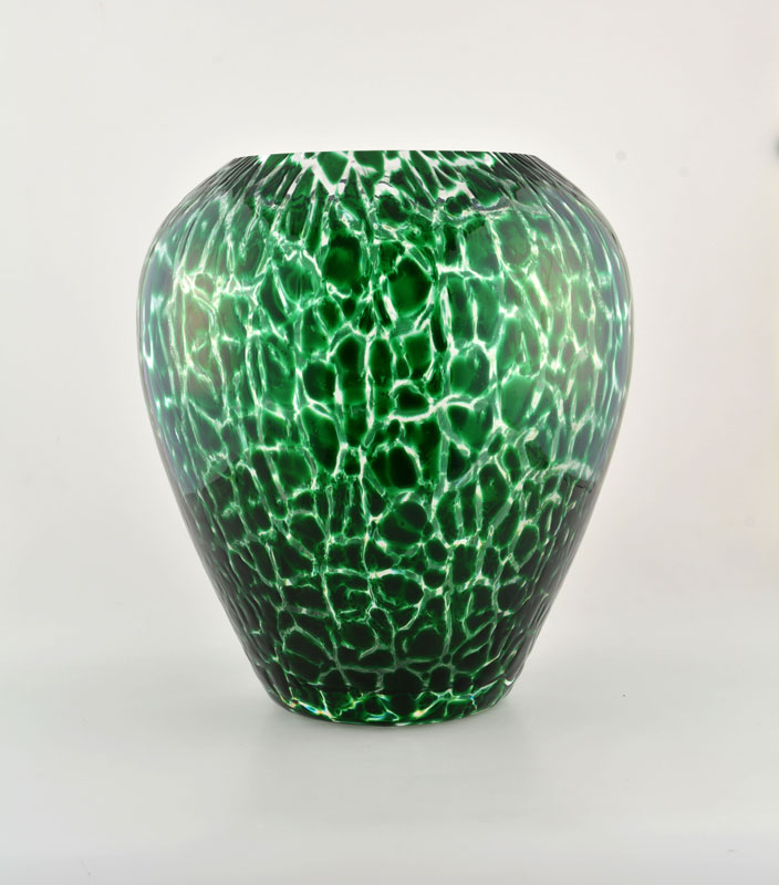 Vase ovoïde en cristal de Saint-Louis, ...