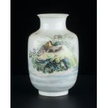 Vase lanterne en porcelaine, Chine, ...