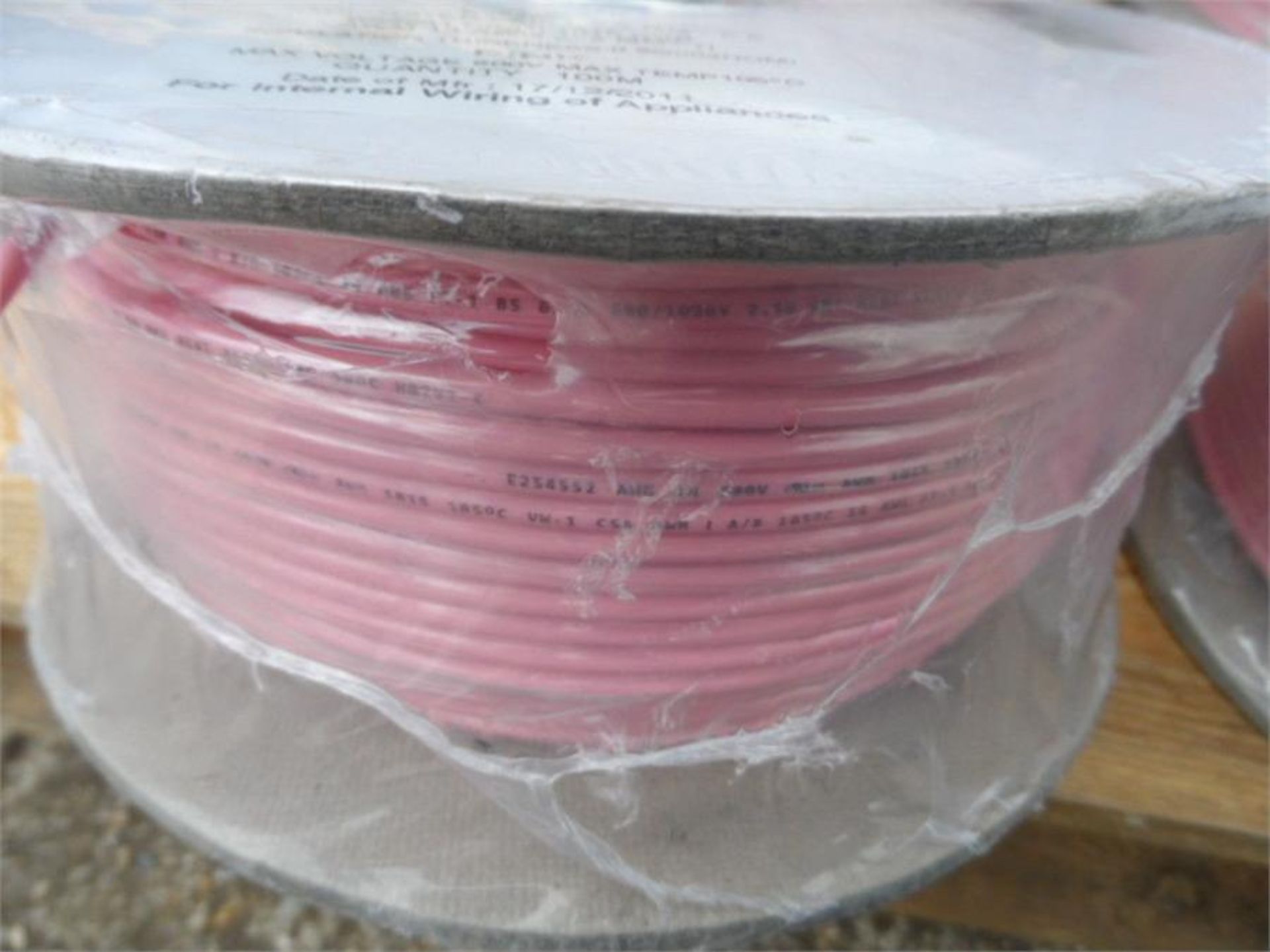4 x Tri-rated Pink PVC Cable, 600V 2.5mm²