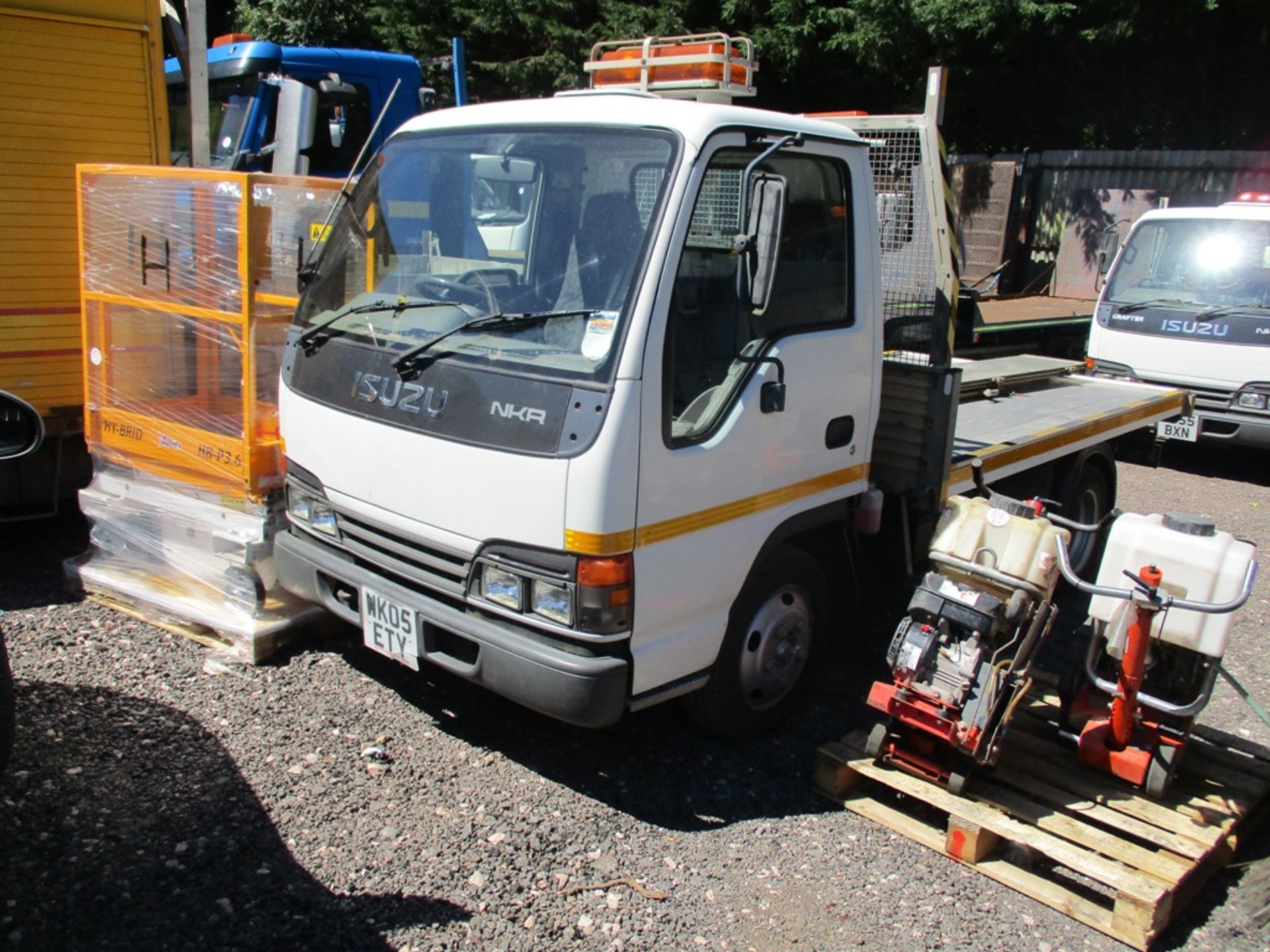 ISUZU NKR DROPSIDE WK05ETY NON RUNNER