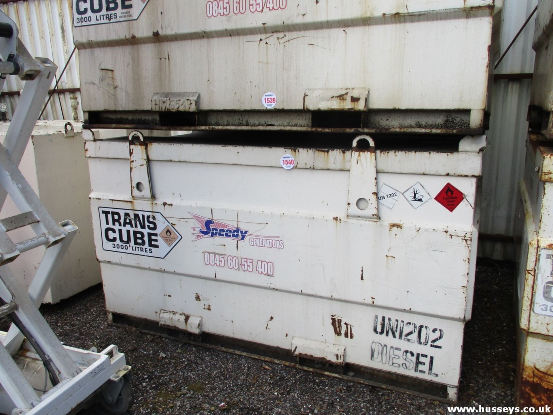 TRANS CUBE 3000 LITRE DSL TANK