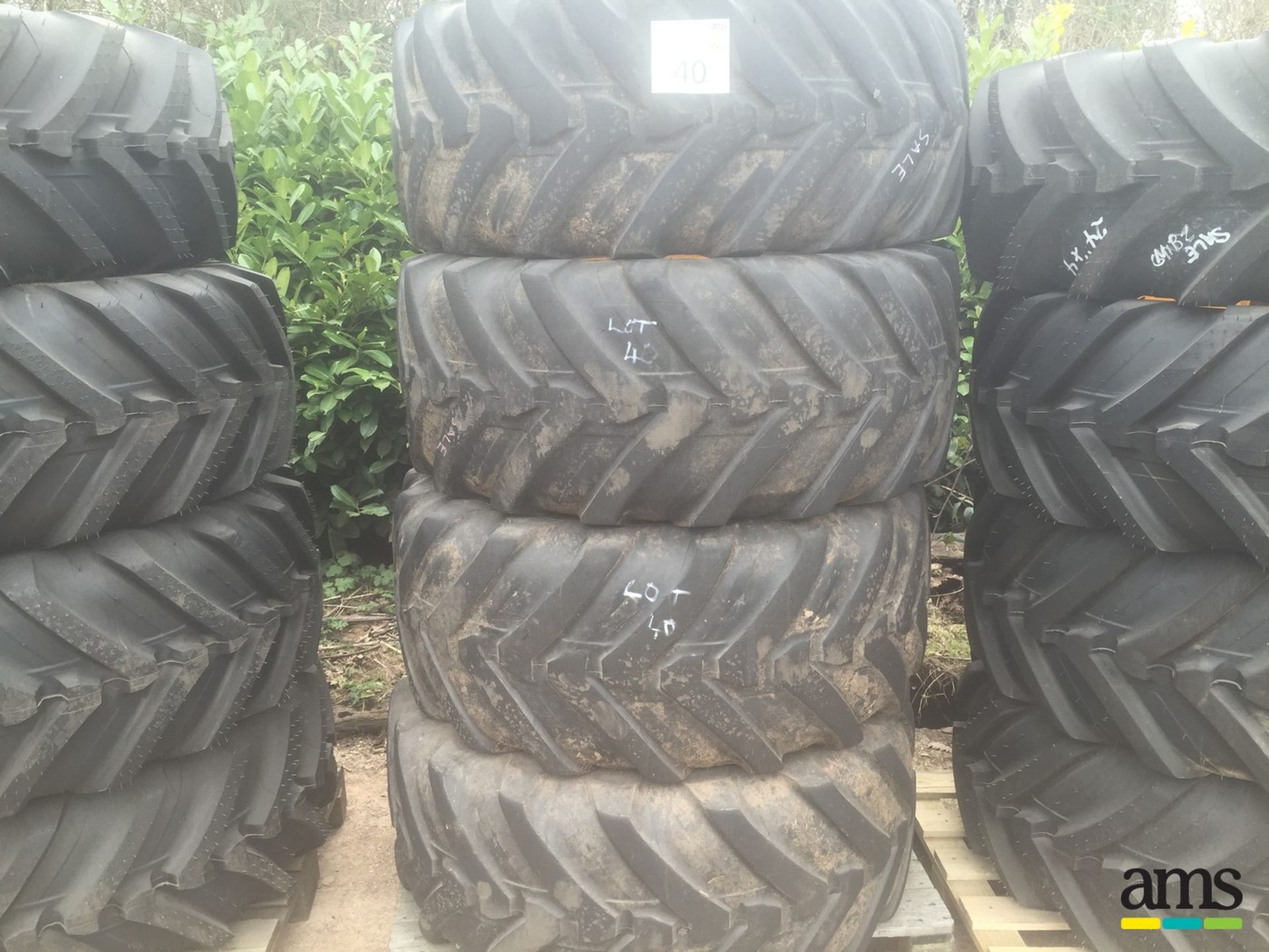 4 x Michelin XMCL 460/70 R24 Wheel and Tyre Assemblies