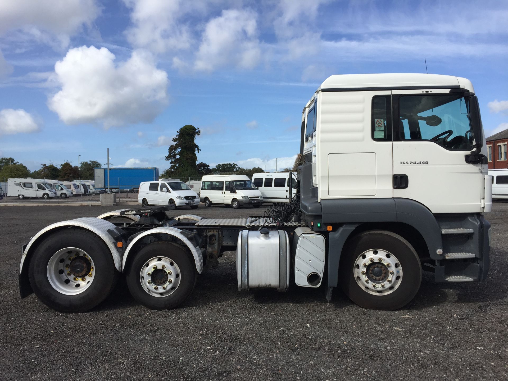 2011, Man TGS 24-440 6x2 Tractor Unit Reg No. DE61 DNV, KMS 644,404 approx - Image 9 of 30