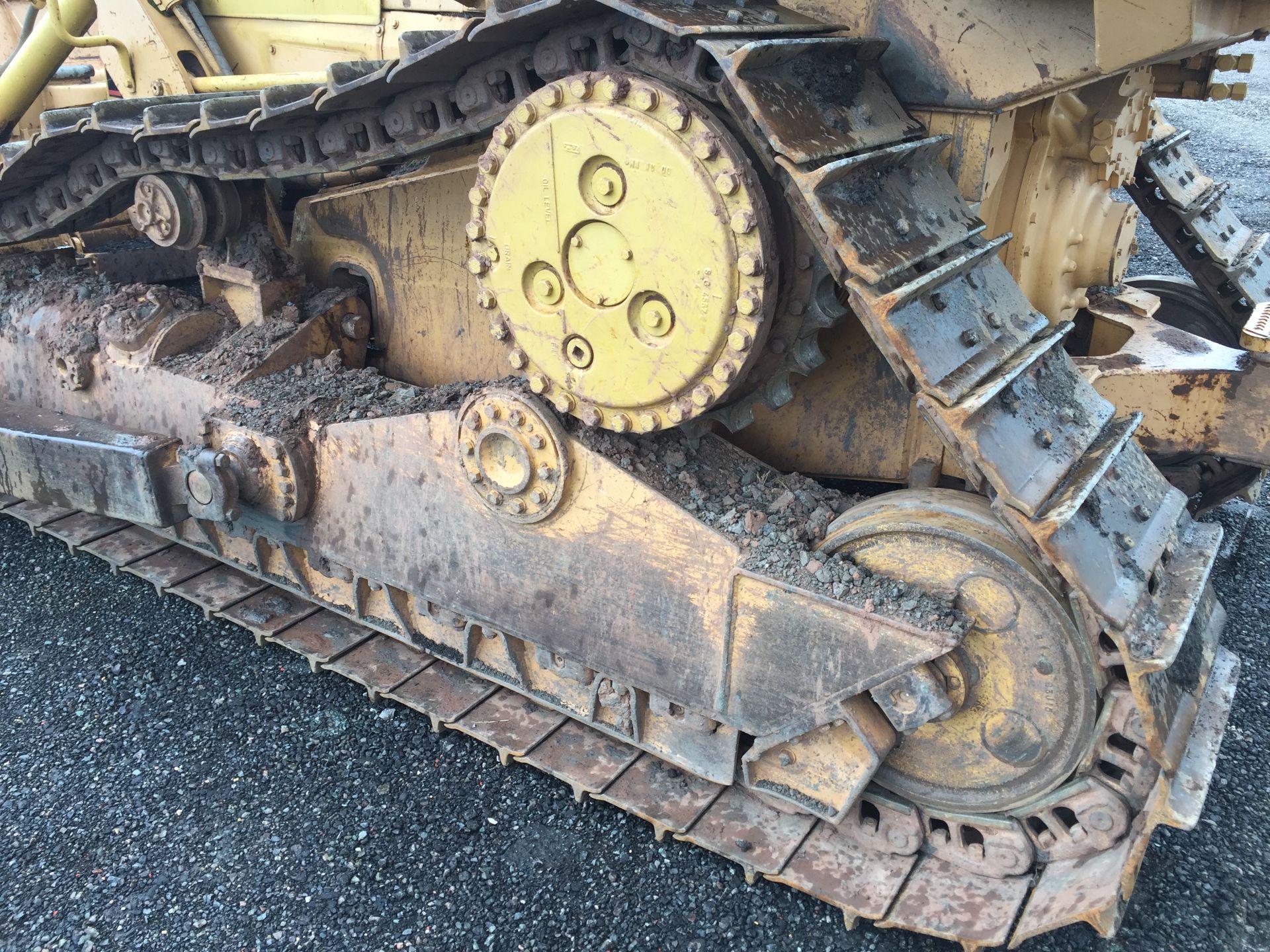 Caterpillar D5H Bulldozer Serial no. 8RCO1488 c/w Straight tilt Blade, long Carriage - Image 7 of 19