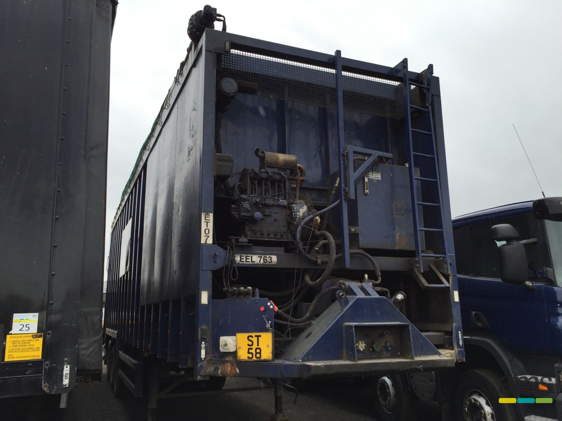 2001, Eurojectors EFT3A/125 Tri Axle Ejection Trailer Reg/ID. C101021, EEL763, Tested until July