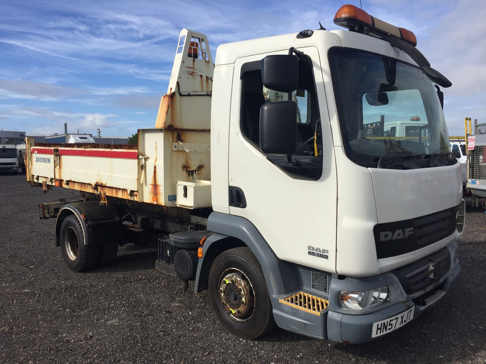 2007, Daf 45.180 11t Tipper Econ Multispread Gritter Reg No. HN57 XJT, KMS 91449 approx. Mot Until